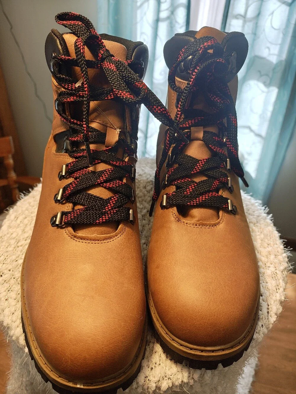 Ozark Trail Men's Red Lace Hiking Boot NWOT Size 10